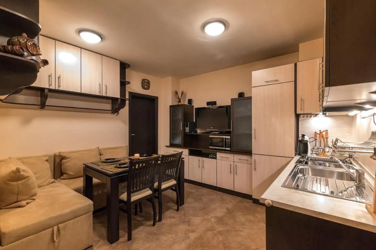 Charming, Fully-Furnished, 2-Bedroom Apartment Bansko Extérieur photo